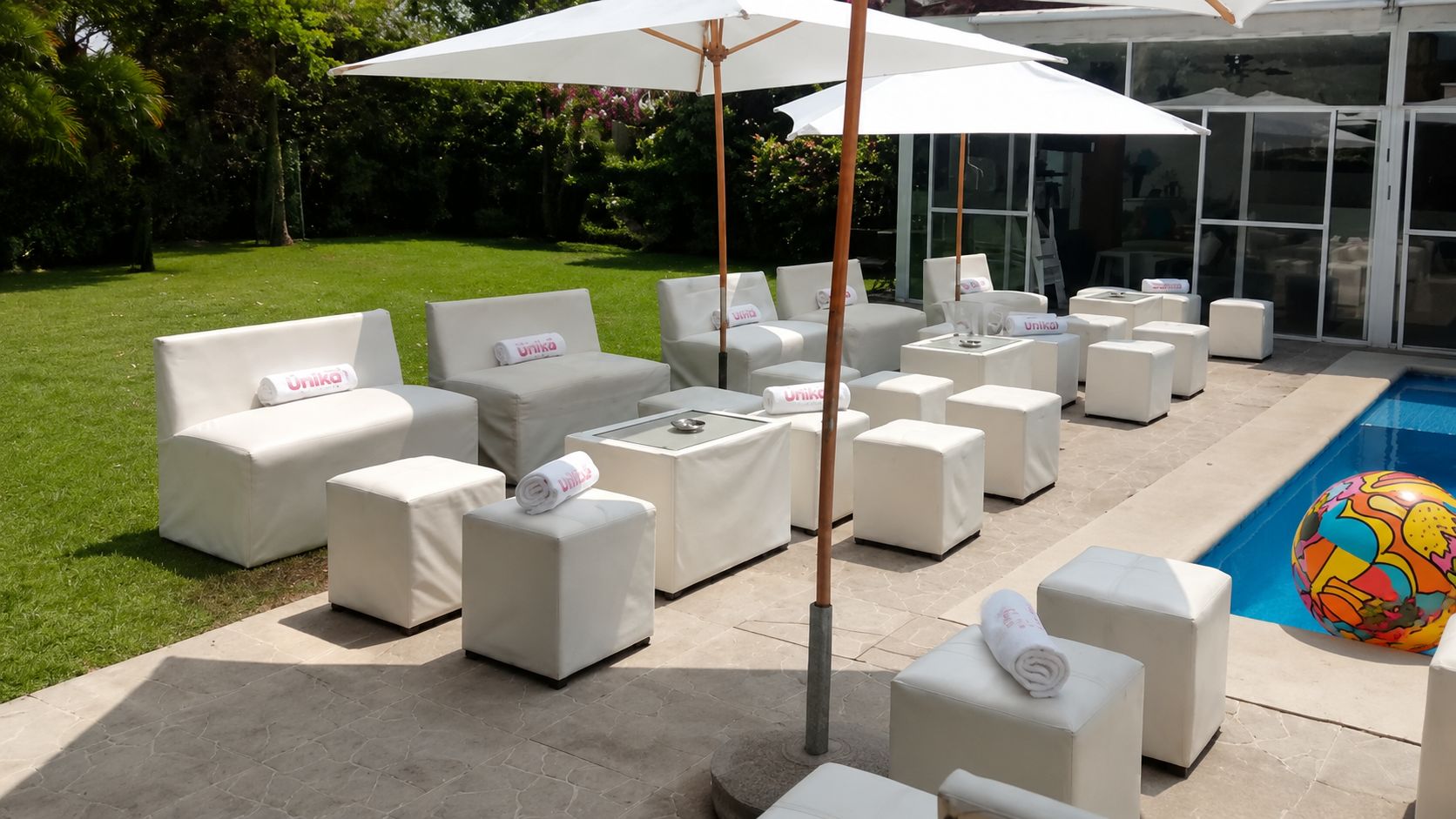 Salas Lounge