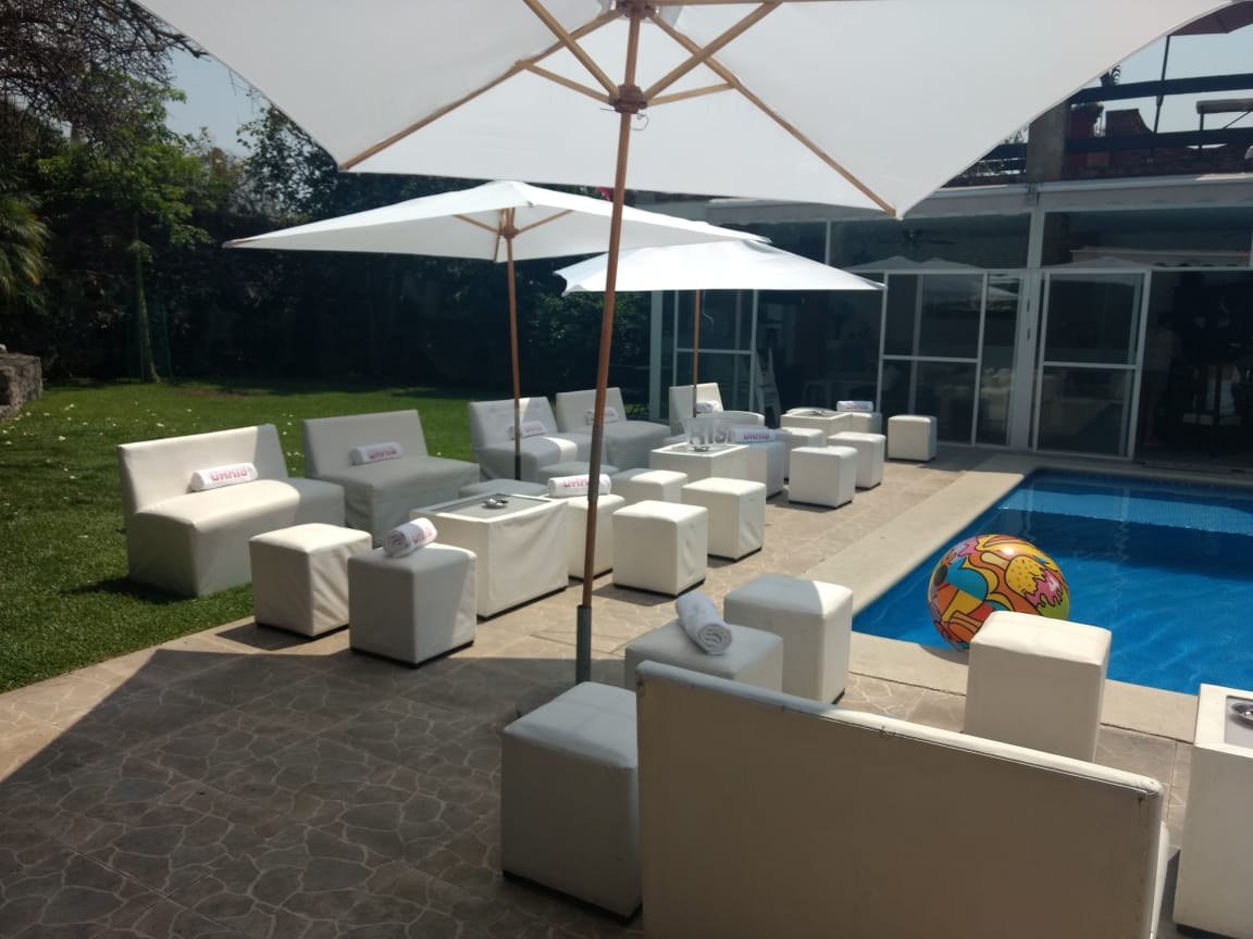 Salas Lounge